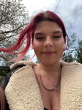 RiriRoseey Live XXX Chat