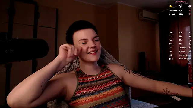 Chat +18 de KrisNeal ao vivo