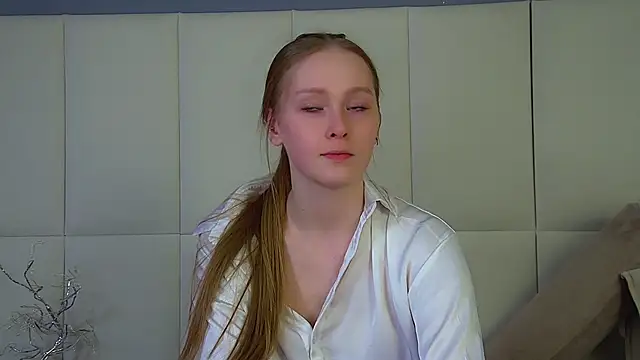 AgataFoxley Chat XXX live