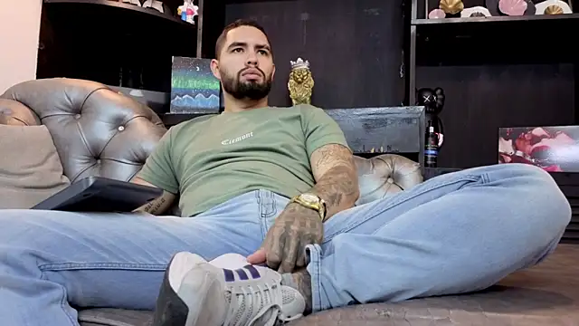 Czat XXX na żywo – matteosantos