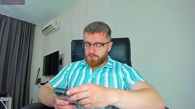 Вебкам-шоу Findom_guy