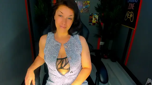 AnaMills: απευθείας συνομιλία ΧΧΧ