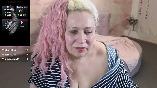 Penelope_Pinky Chat XXX live