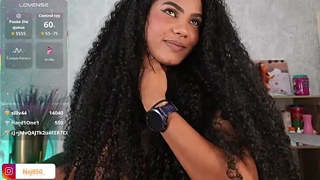 HOTBLACKANDWHITE2's Live XXX Chat