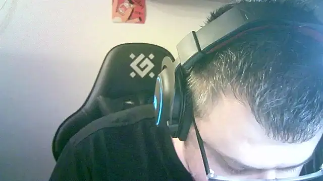 Chat XXX en directo de SirAbuser