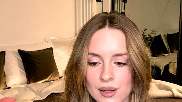 RozzitaBedberry Webcam show