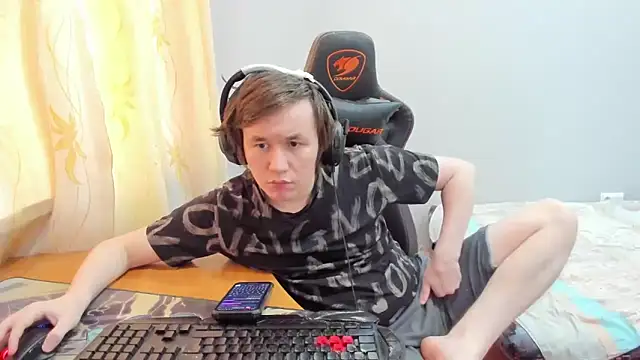 Show modela iliaskrislove na web-kameri