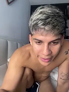 Ethanmiller1 Show in webcam