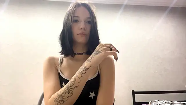 XXX chat uživo modela LinHebron