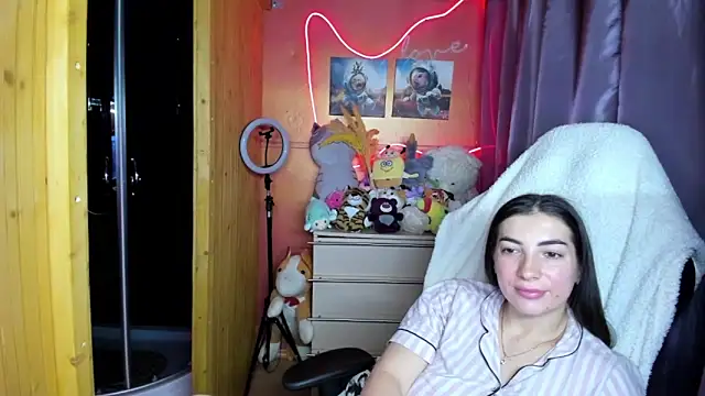 Show de webcam de Fiery_Brunette_