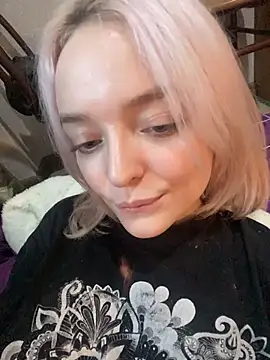 Webkamerová show aka_Blonde