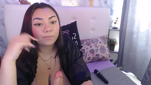 Živý XXX chat Nicolelewllss