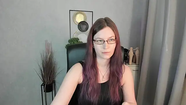 Chatroom XXX en direct de emmaxDelight