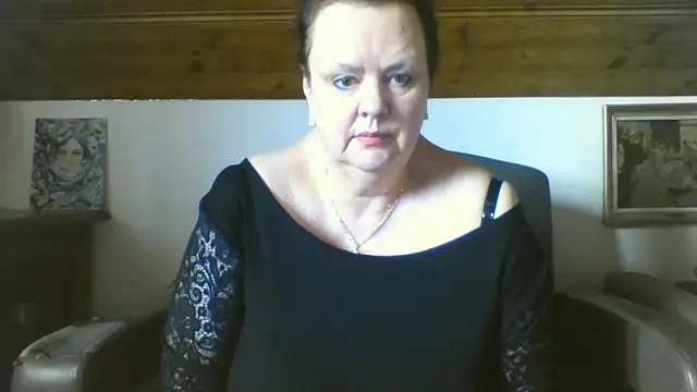 Chatroom XXX en direct de TiffanyMature