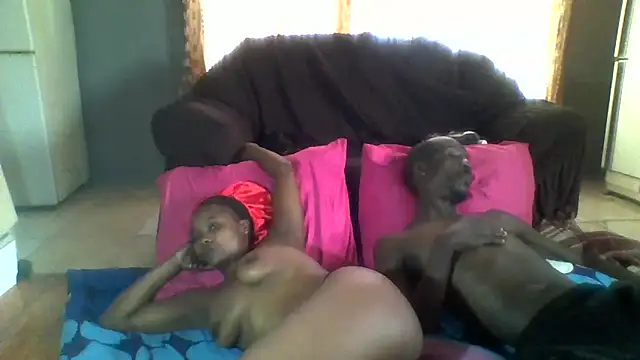 Chatroom XXX en direct de longdickson12345