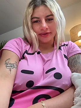 AtheneaRossi's Webcam Show