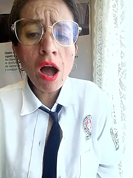 Valentina--1n Live XXX chat