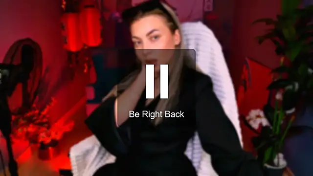 HyileyClark – Naživo XXX chat