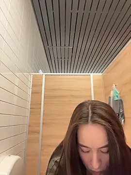 Holly_Play লাইভ XXX চ্যাট