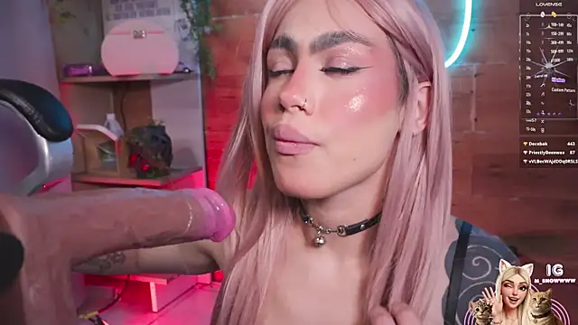 Czat XXX na żywo – Miila_snow