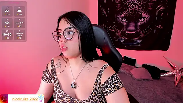 Nicolle_Ruizz live XXX chat