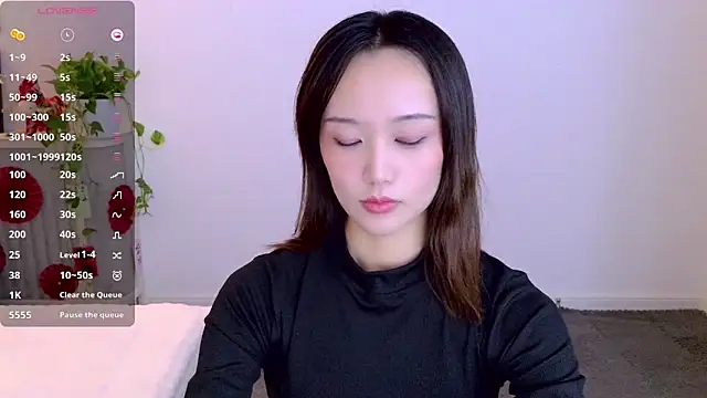 Nitamade79 Adlı Modelin Canlı XXX Sohbeti