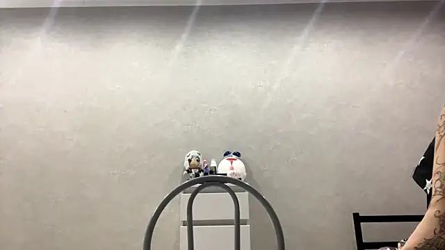 LinHebron Adlı Modelin Canlı XXX Sohbeti