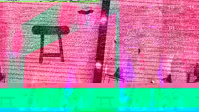 Show modela xSATIVAx na web-kameri