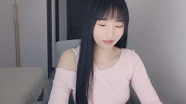 Lisa-3333's Live XXX Chat