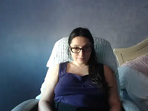 Živý XXX chat LuckyLisa23