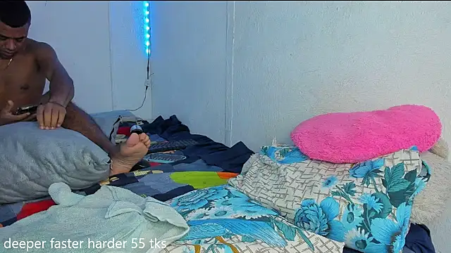 PureFire20 – Live XXX-chat