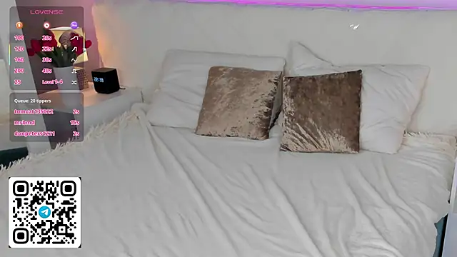 Anellyball: онлайн-секс-чат