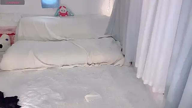 Chat +18 de mistylana_ ao vivo