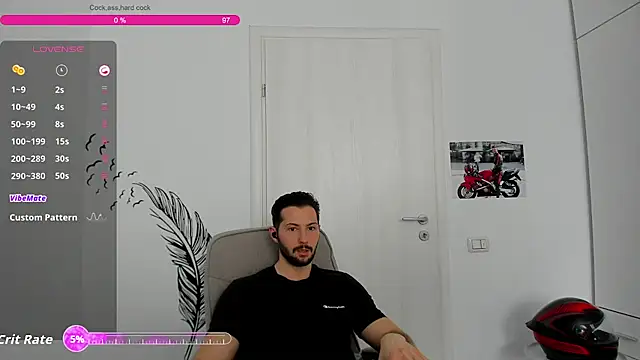 ZackFraser's Live XXX Chat