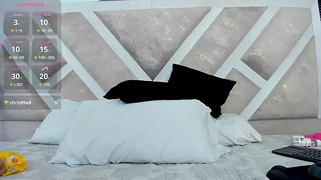 hotmature1 Live XXX Chat