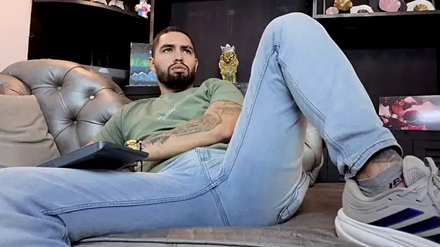 matteosantos 现场XXX聊天