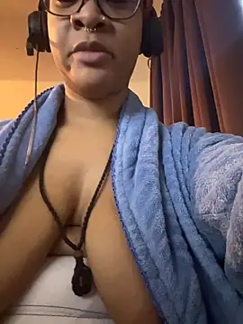 nickytheehawtieのライブXXXチャット