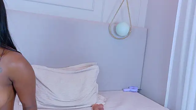 แชท XXX สดของ JosselynBrown