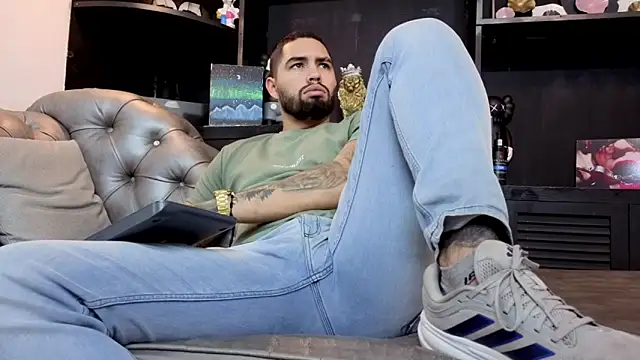 Chatroom XXX en direct de matteosantos