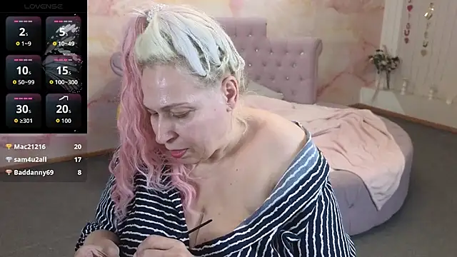 Penelope_Pinky's Live XXX Chat