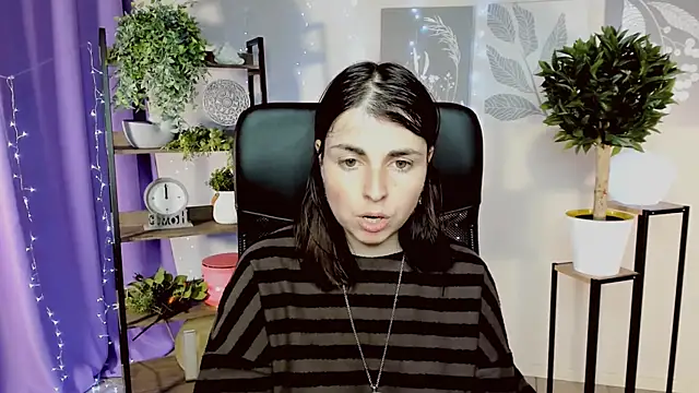 MartaEdams 现场XXX聊天