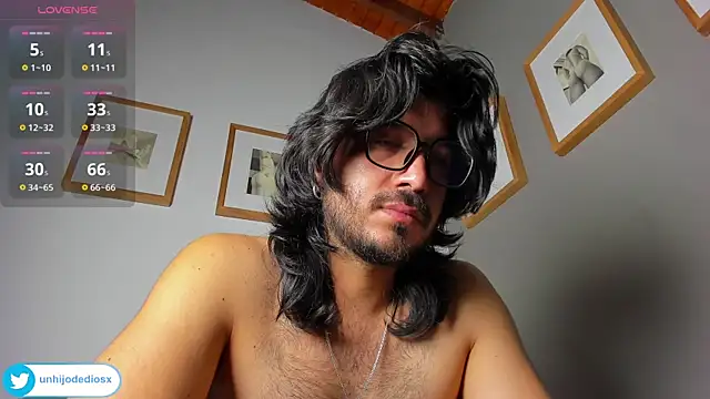 Ackerman_Eren_ webkamerás műsora