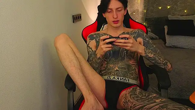 Chat +18 de Martin_Jin ao vivo