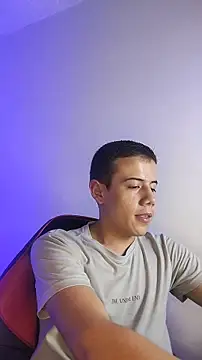 Chat +18 de jac0b_x ao vivo