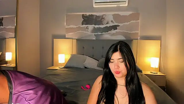 CleoandJames Chat XXX in diretta