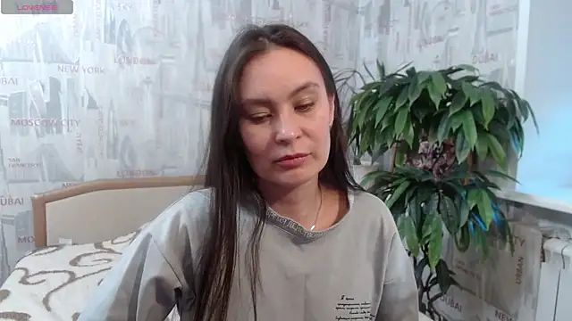 GinaQSoul: онлайн-секс-чат