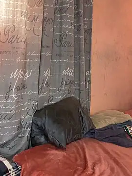 naughty_thick webcam show