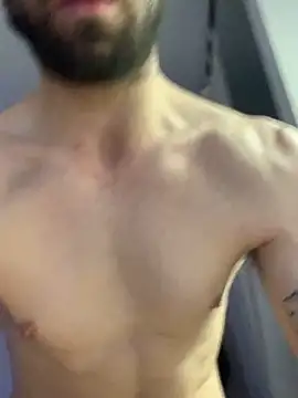 Hotrussian0's Webcam Show