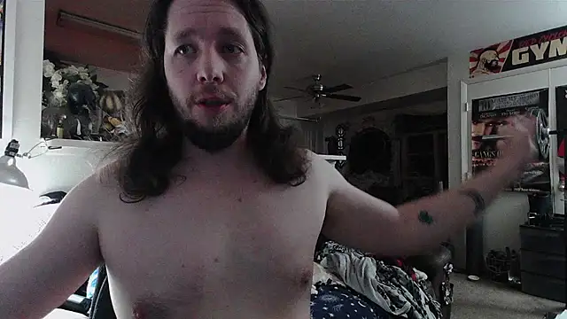 biggerisbetter12's Live XXX Chat