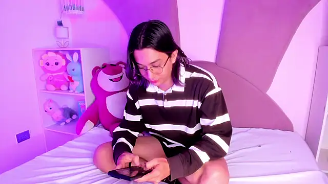 Show modela Keita_Moon na web-kameri